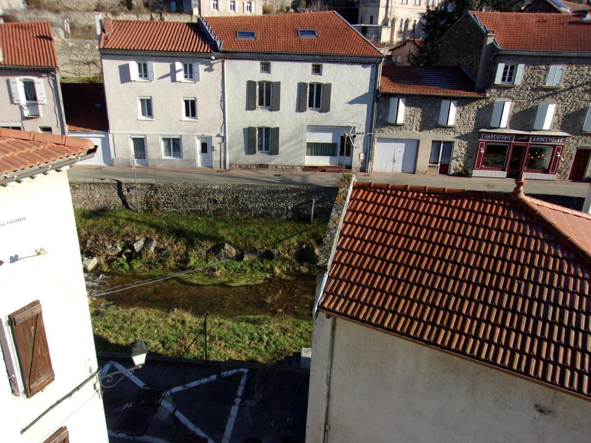 La Mezzanine Daire Satillieu Dış mekan fotoğraf